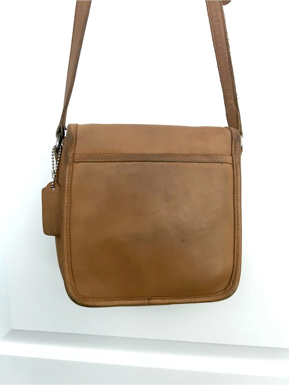 Vintage Coach Legacy Champion 9076 Turnlock Flap Crossbody bag
